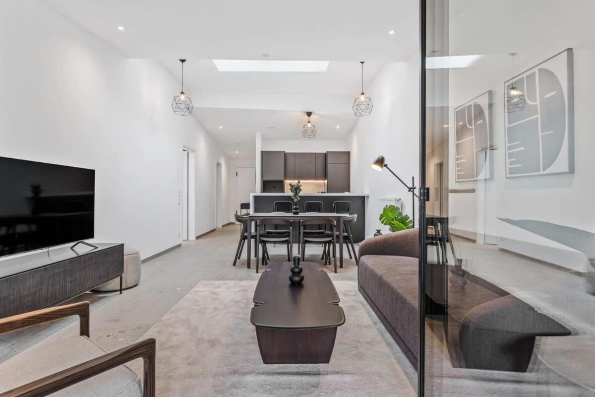Luxurious 2Br Apt With Balcony In Luxembourgアパートメント エクステリア 写真