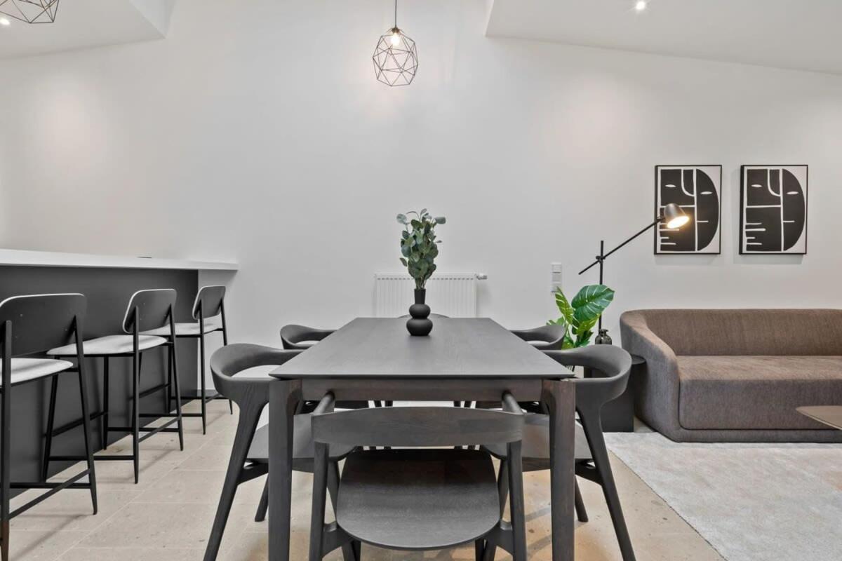 Luxurious 2Br Apt With Balcony In Luxembourgアパートメント エクステリア 写真