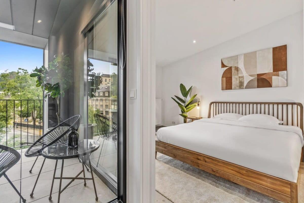 Luxurious 2Br Apt With Balcony In Luxembourgアパートメント エクステリア 写真