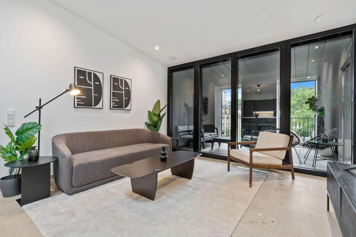 Luxurious 2Br Apt With Balcony In Luxembourgアパートメント エクステリア 写真